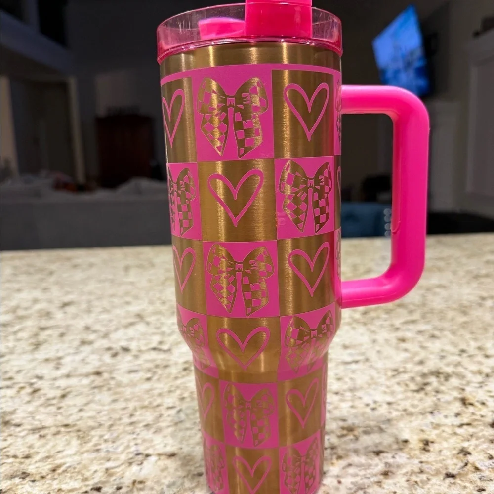 Hearts Bows and Checkered Tumbler, 40oz